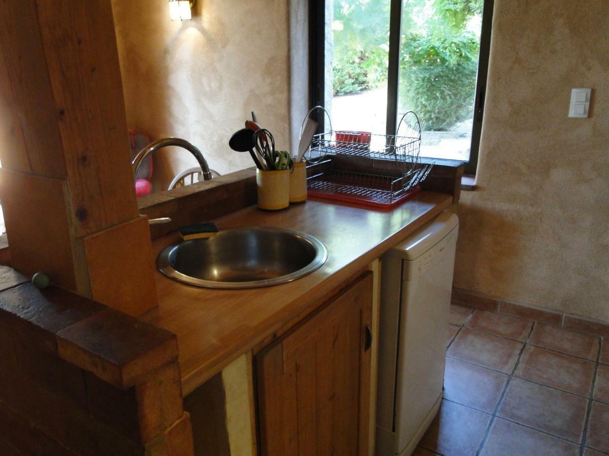 Mas De Sarjac Apartment Saint-Andeol-de-Vals Exterior photo