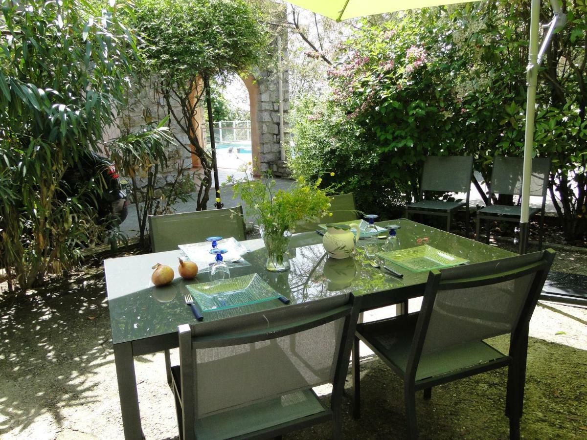 Mas De Sarjac Apartment Saint-Andeol-de-Vals Exterior photo